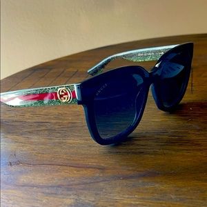 Women’s Gucci Sunglasses